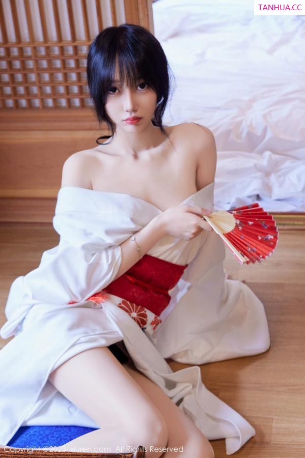 玥儿玥  [XiuRen]高清写真图 2023.11.03 No.7610 玥儿玥er 济州岛旅拍第4张图片